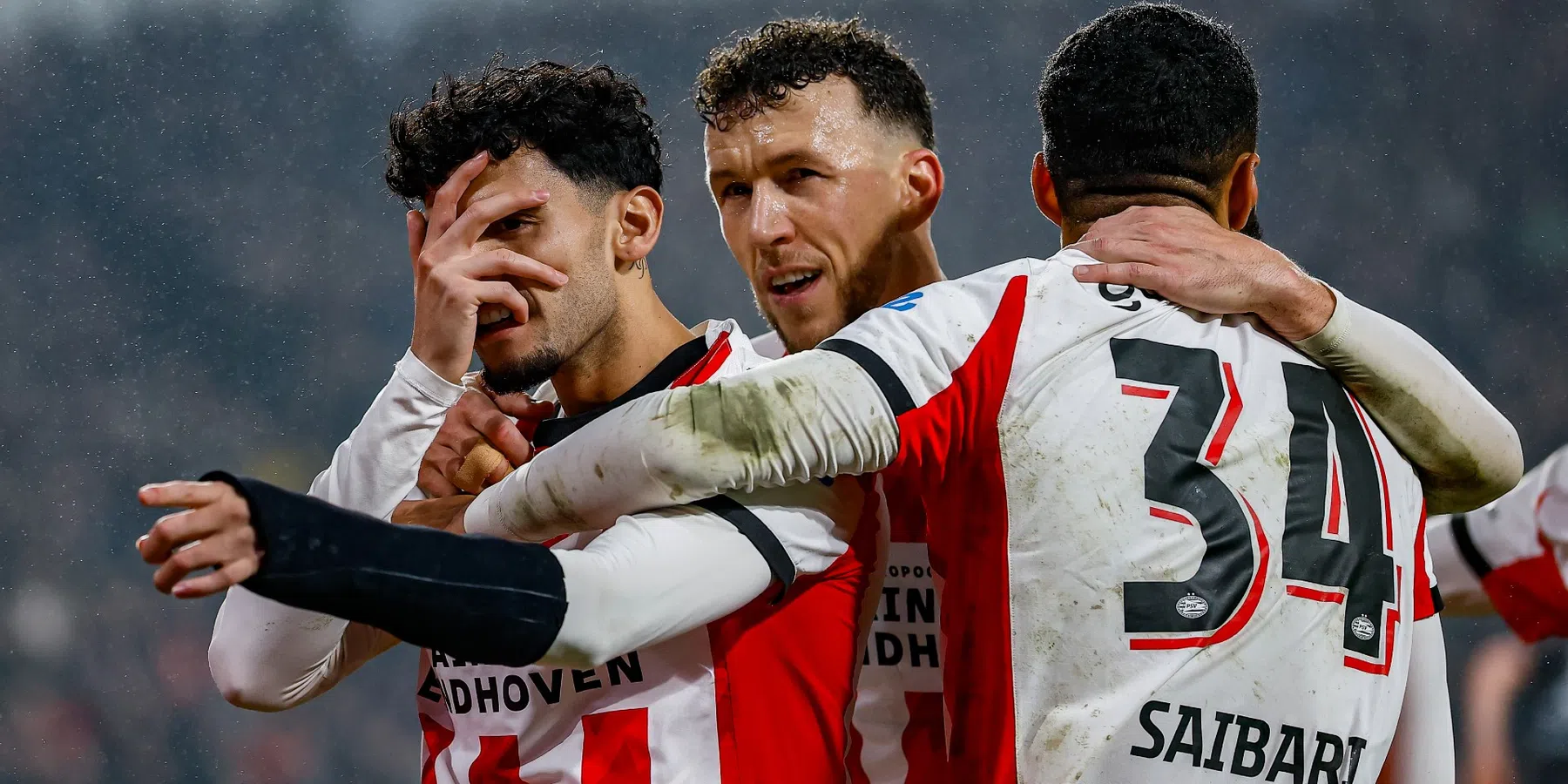 Kranten zien opnieuw 'defensief kwetsbaar' PSV: 'Eindelijk weer scorende spitsen'
