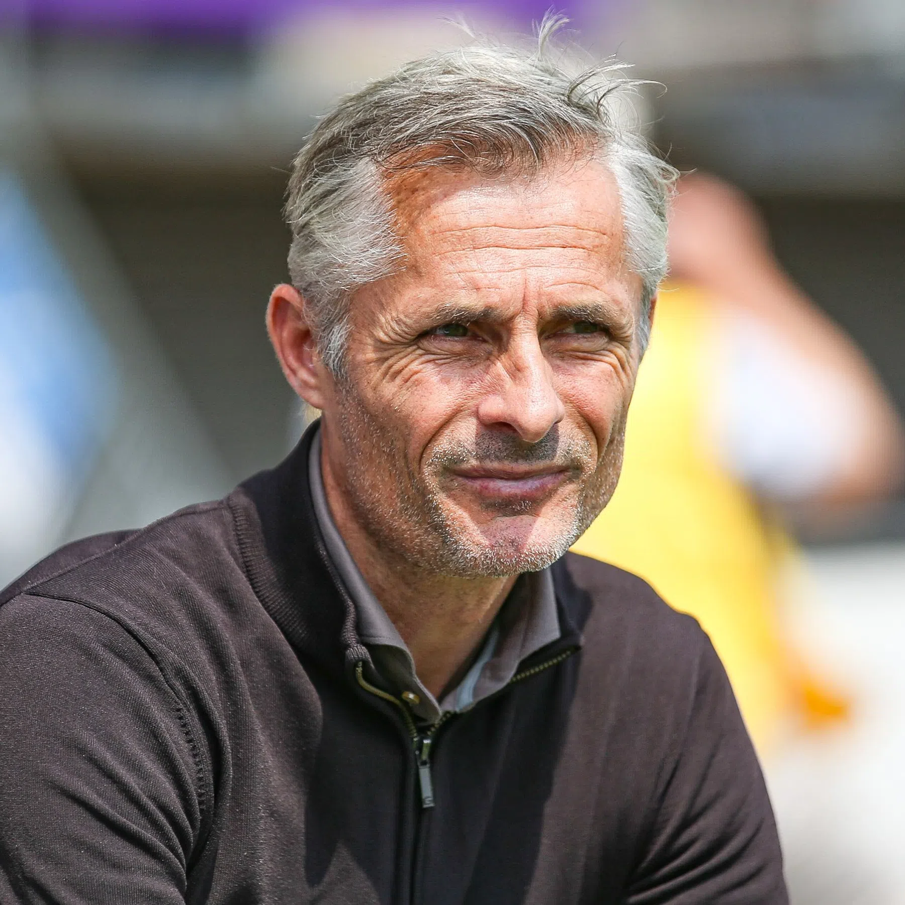 AD voorspelt 'monsterklus': dit staat Van Wonderen te wachten als Feyenoord-direct