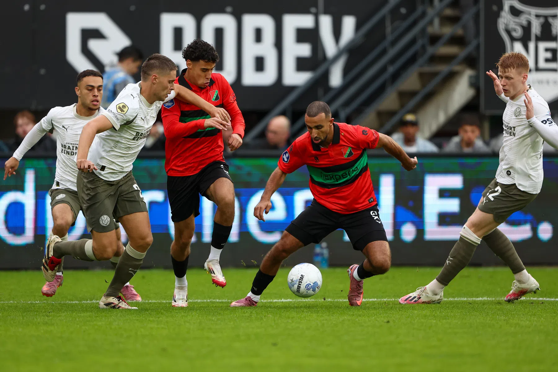 Halve finale in de KNVB Beker: zo volg je het duel tussen NEC en PSV live op tv 