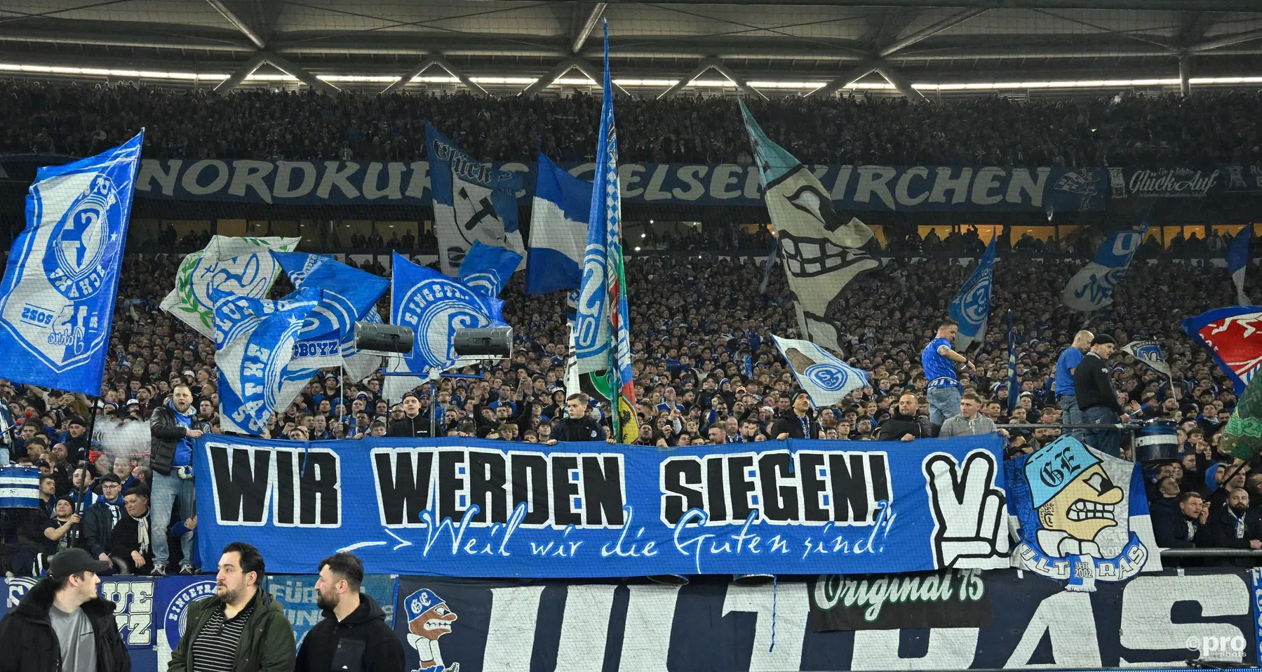 Wie promoveert naar Bundesliga? Spannende strijd | VN