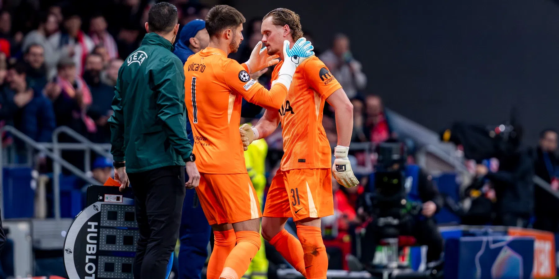 Courtois steunt Kinsky na blunders bij Spurs | VN