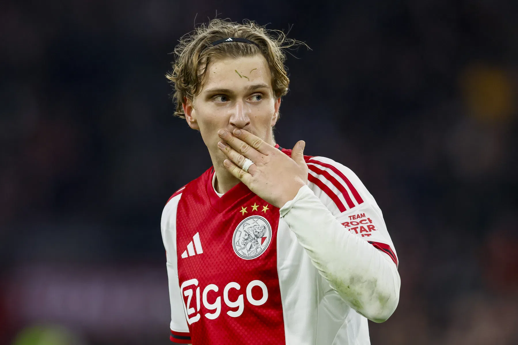 Man United wil Godts: Ajax in gesprek over transfer | VoetbalNieuws