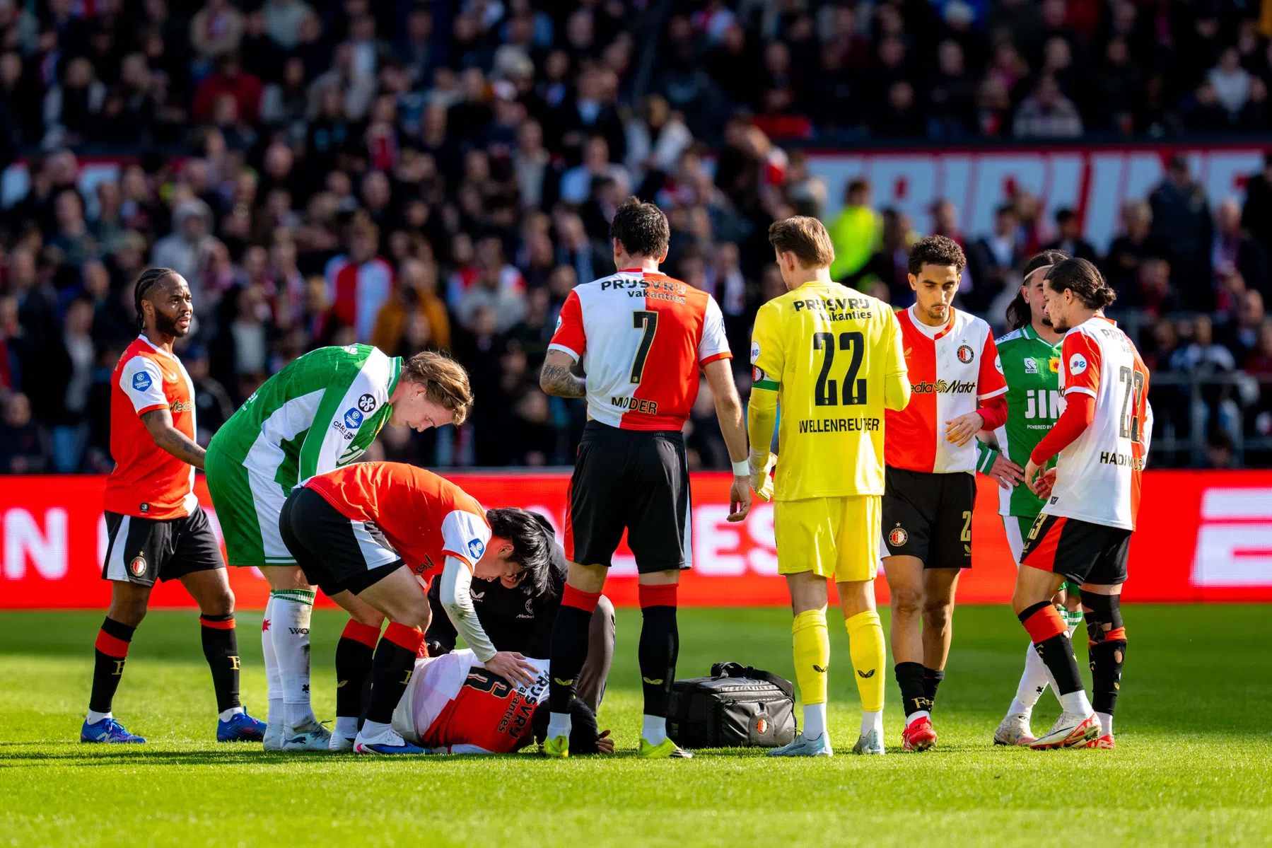 Grote plannen rond De Kuip: woningen en horeca | VN