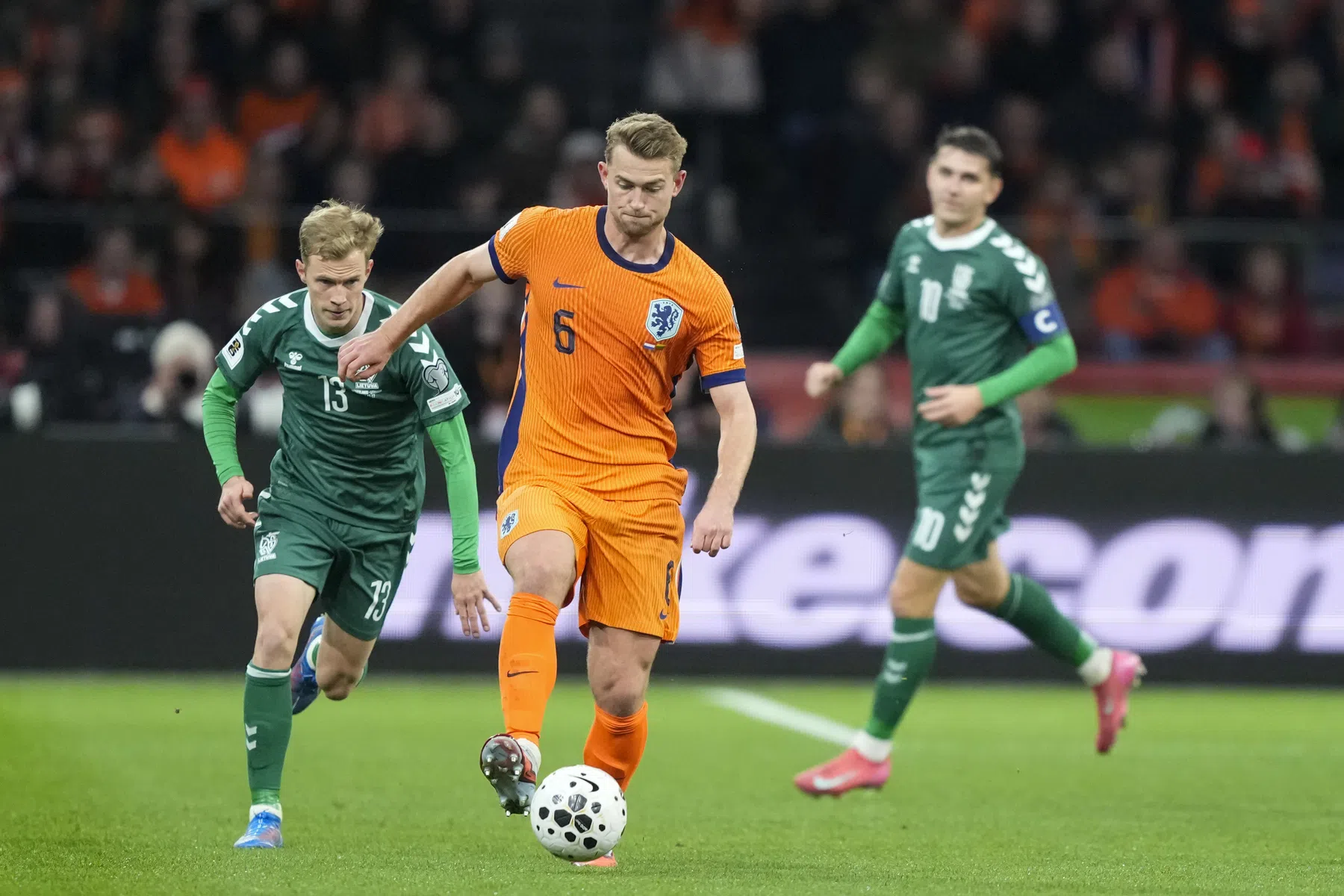 De Ligt-blessure baart zorgen bij Man United | VoetbalNieuws
