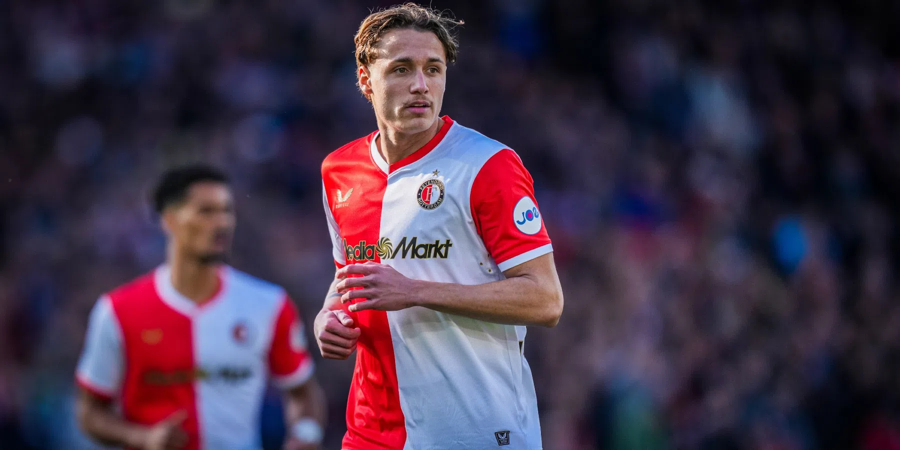 Nieuws uit Rotterdam: Feyenoord beloont talent met nieuw contract