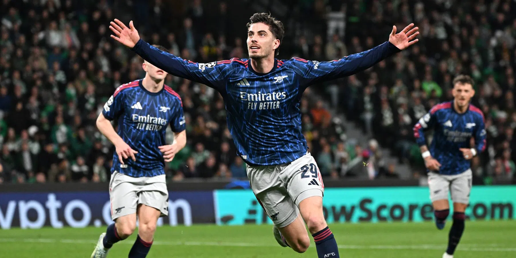 Arsenal wint in slotfase van Sporting na VAR-drama | VN