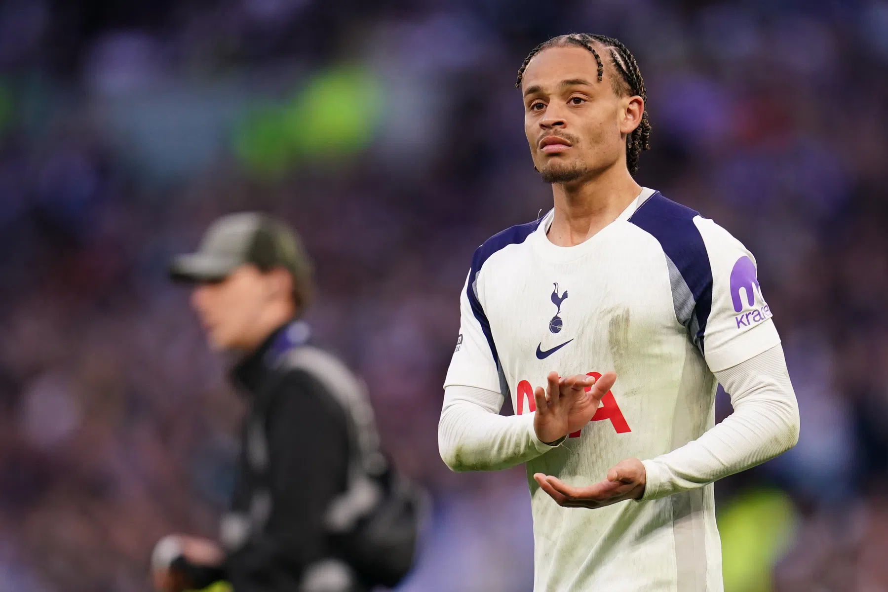 Deze Europese toptrainer probeerde Xavi Simons vast te leggen  