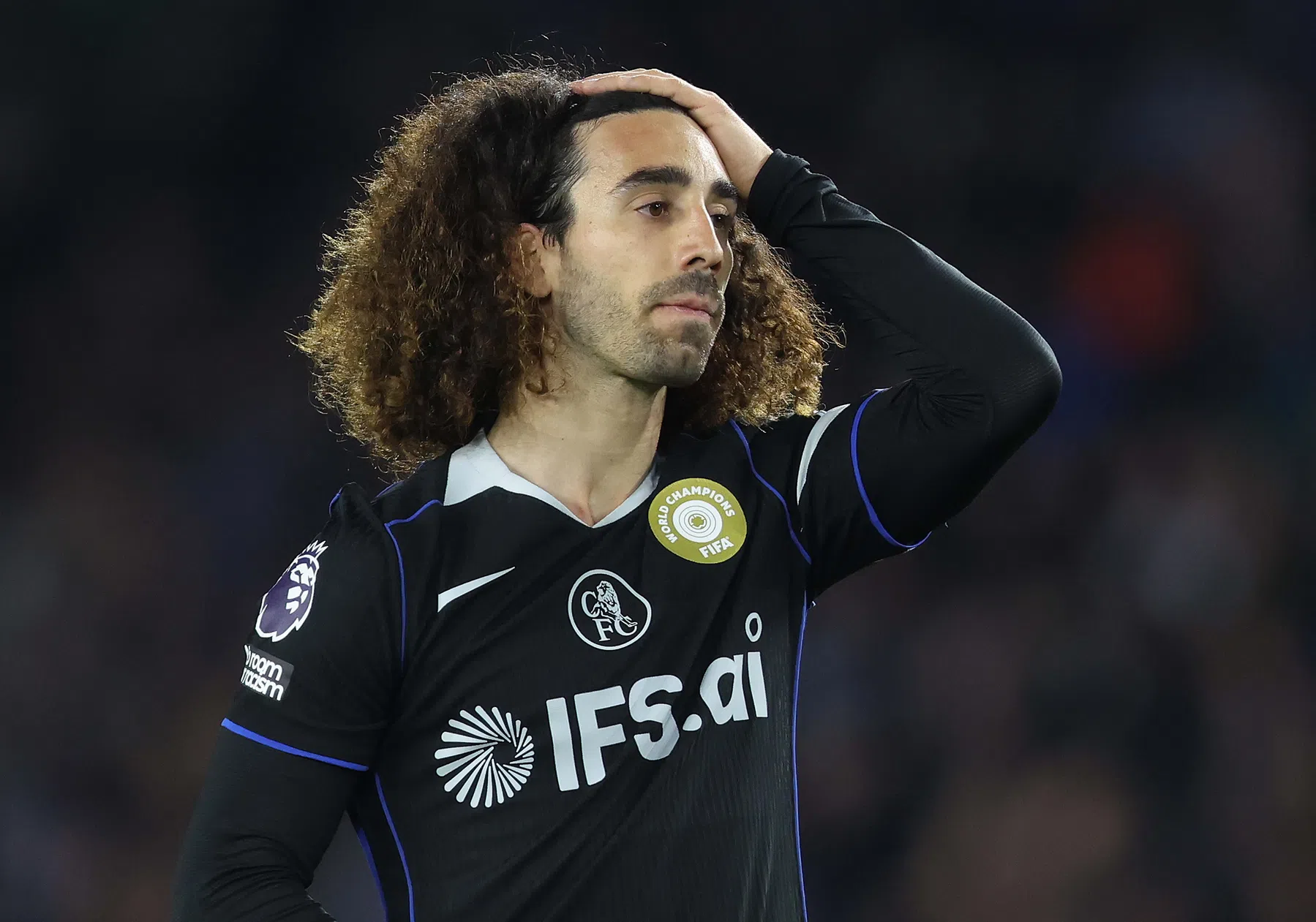 Hoe de kapper van Cucurella bijdroeg aan de rampavond van Chelsea in Brighton
