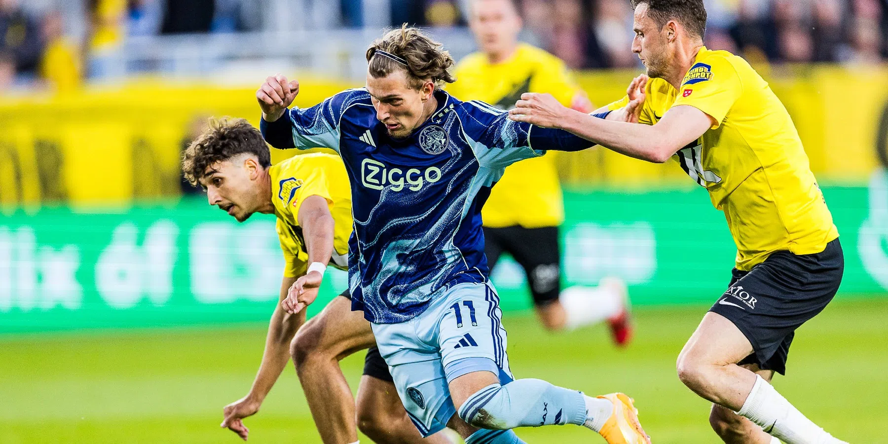 Godts neemt Ajax bij de hand in in stroef duel met NAC Breda