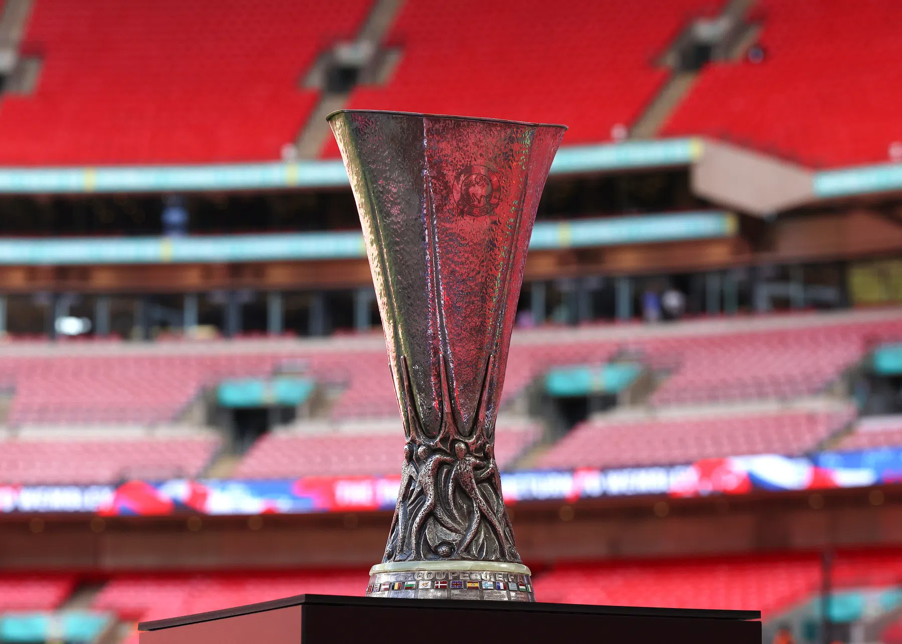 Wanneer speelden deze clubs hun laatste Europese finale? | VN