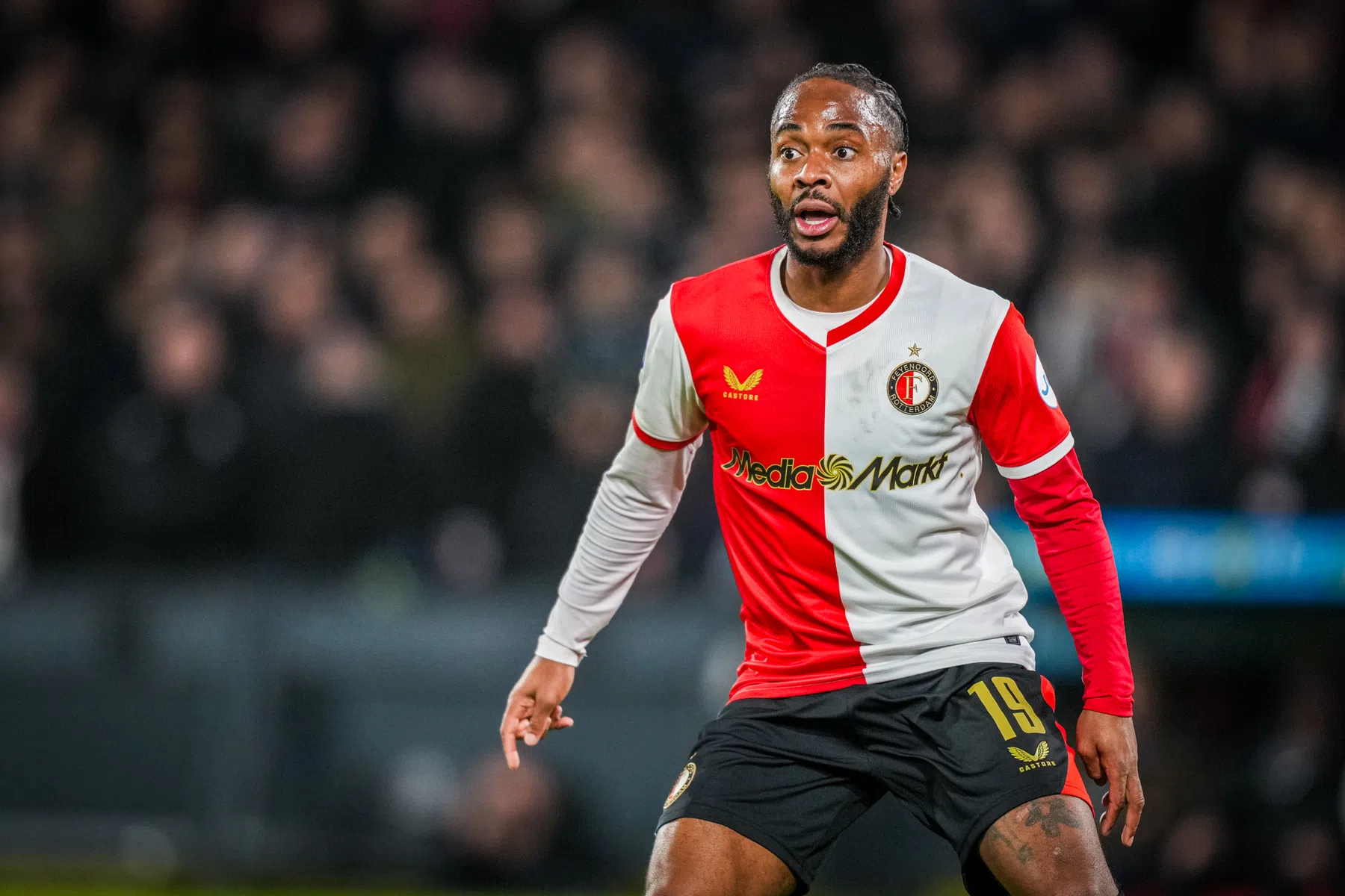 Sterling lijkt na mislukt avontuur alweer te vertrekken bij Feyenoord | VN