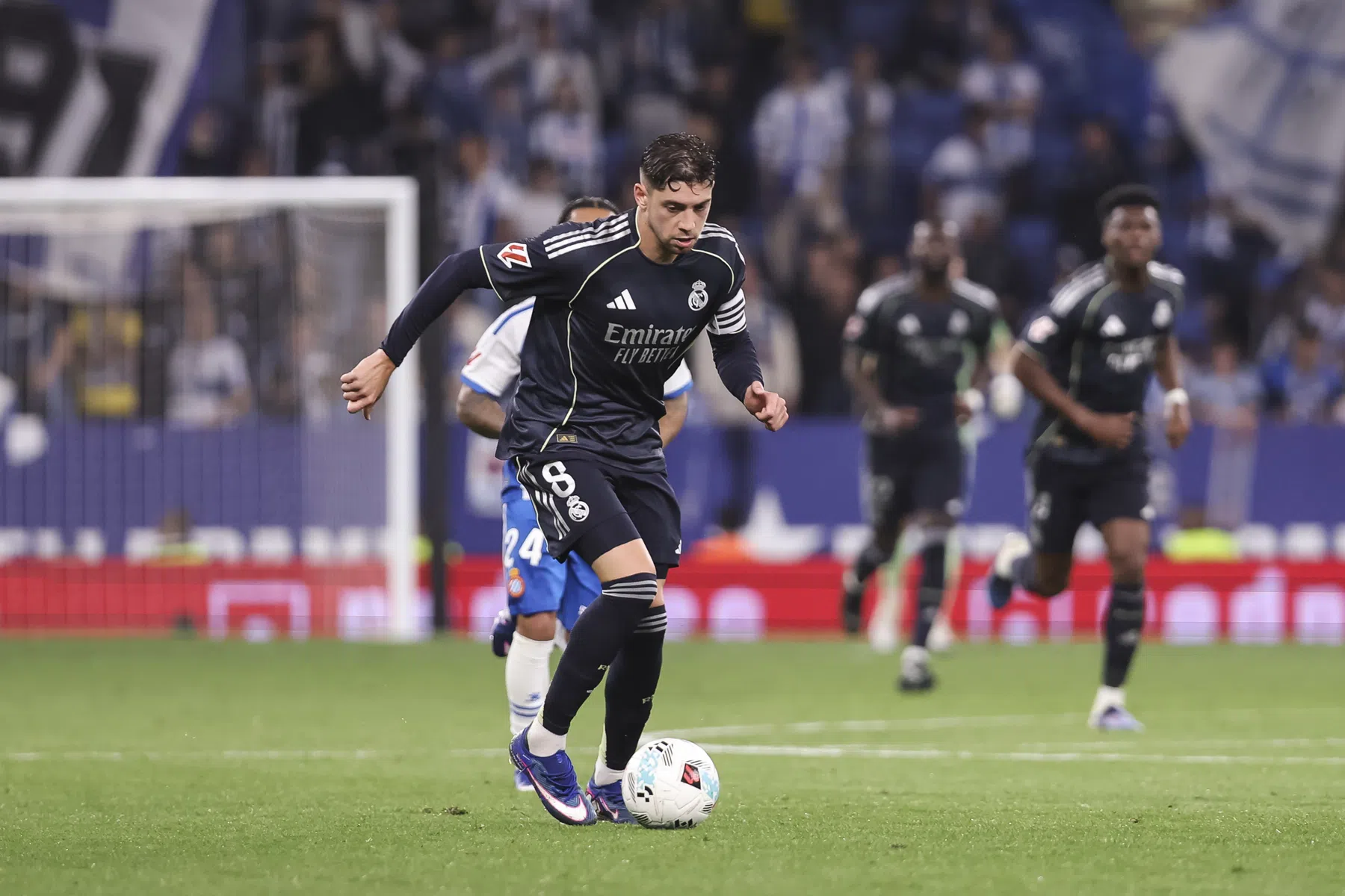  Real-spelers op de vuist, Valverde naar het ziekenhuis