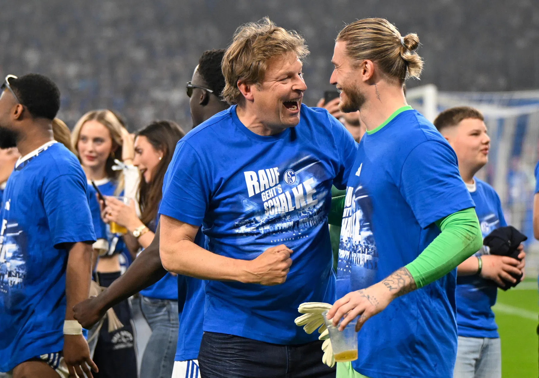 Schalke verlengt contract van Youri Mulder na promotie | VN