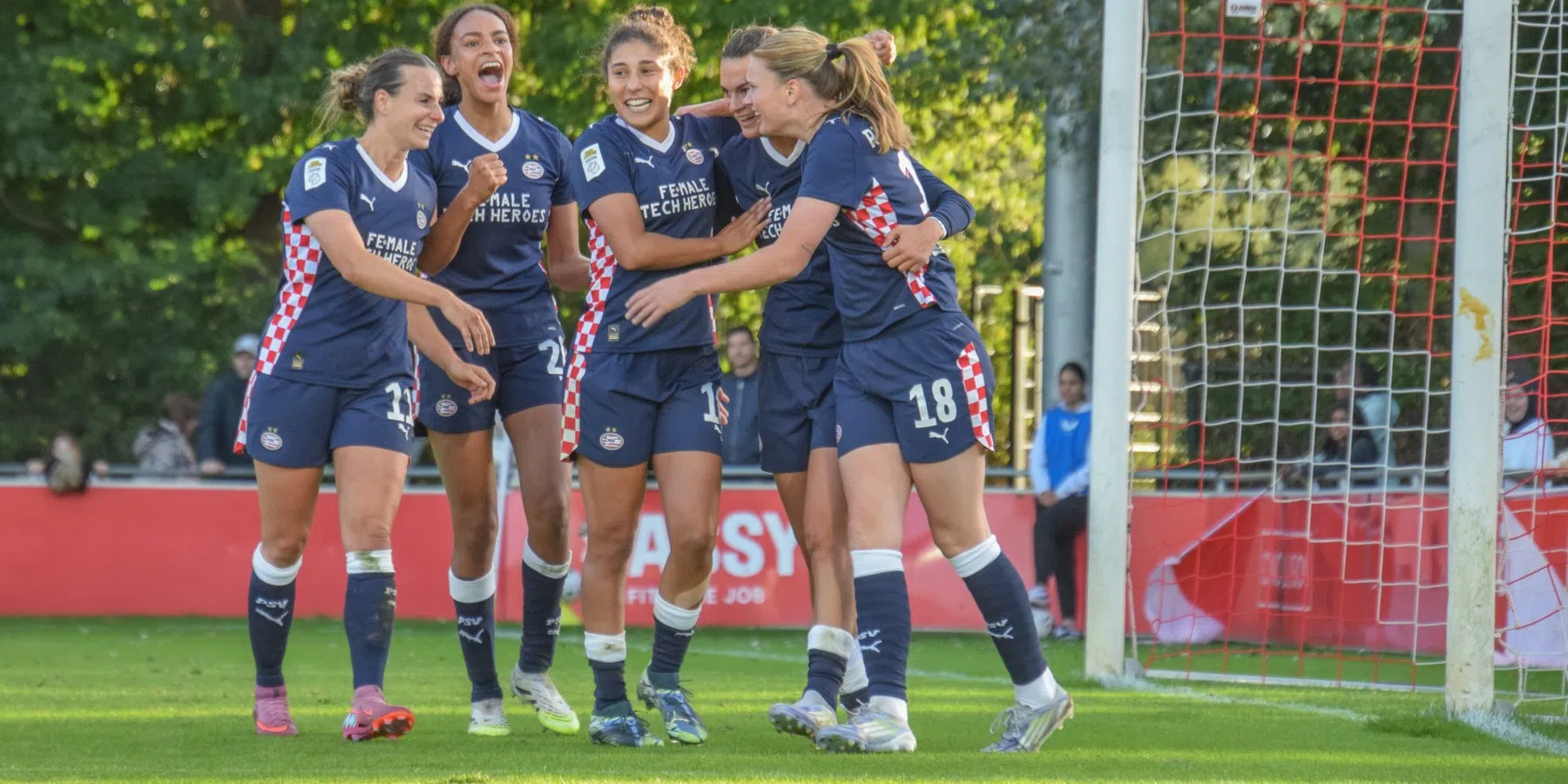 PSV Vrouwen kan vanavond historie schrijven: dit zijn alle titelscenario’s