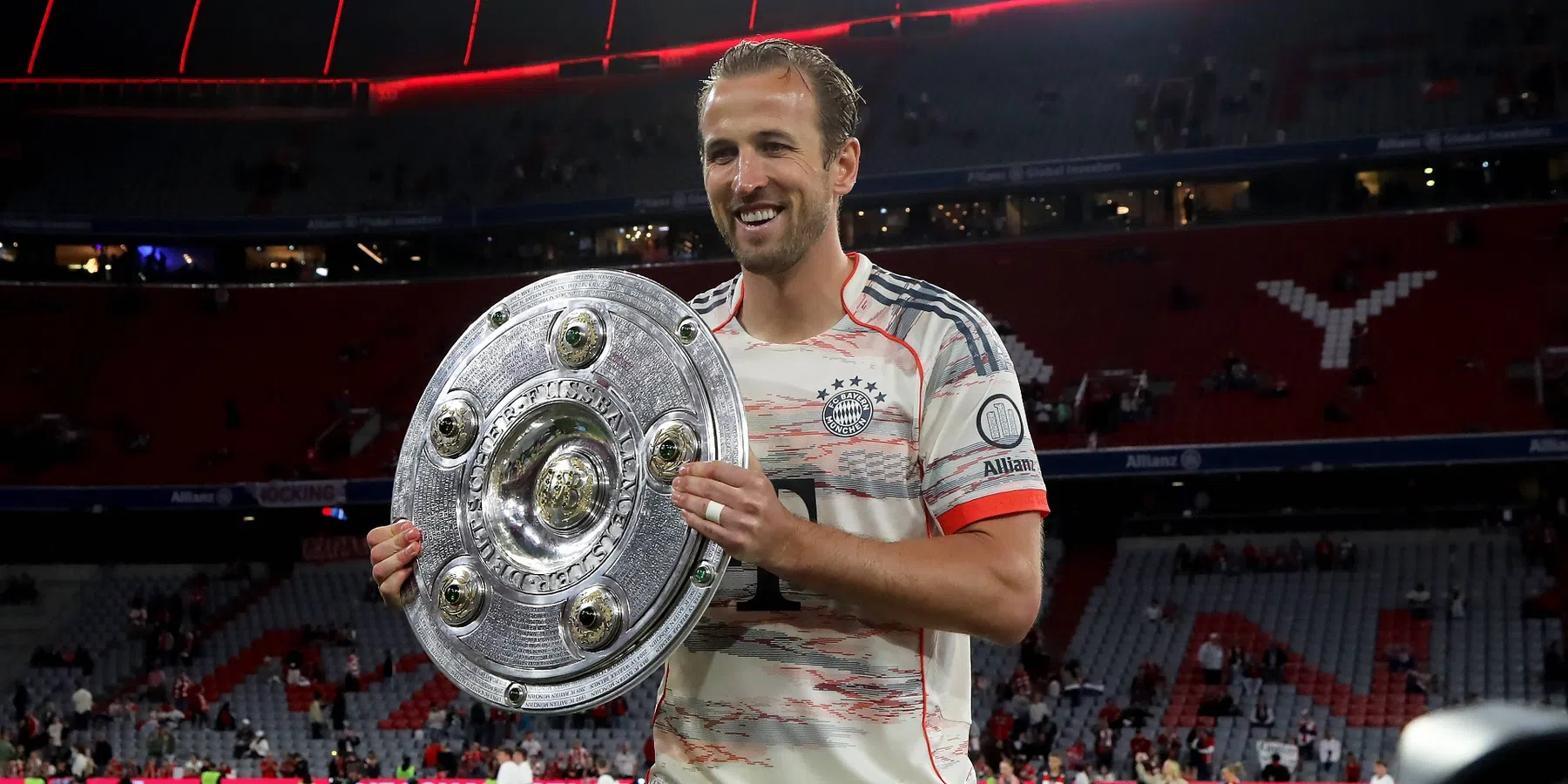 Slotfase Bundesliga belooft vuurwerk: dit staat er in de laatste speelronde op het