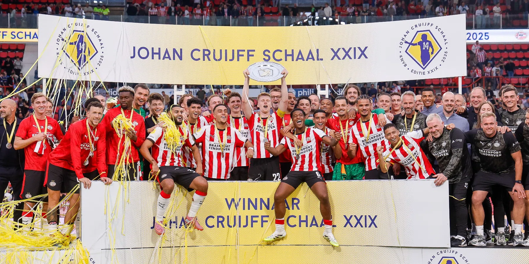 Bosz hakt knoop door: dit is waarom meerdere PSV'ers de Cruijff Schaal missen