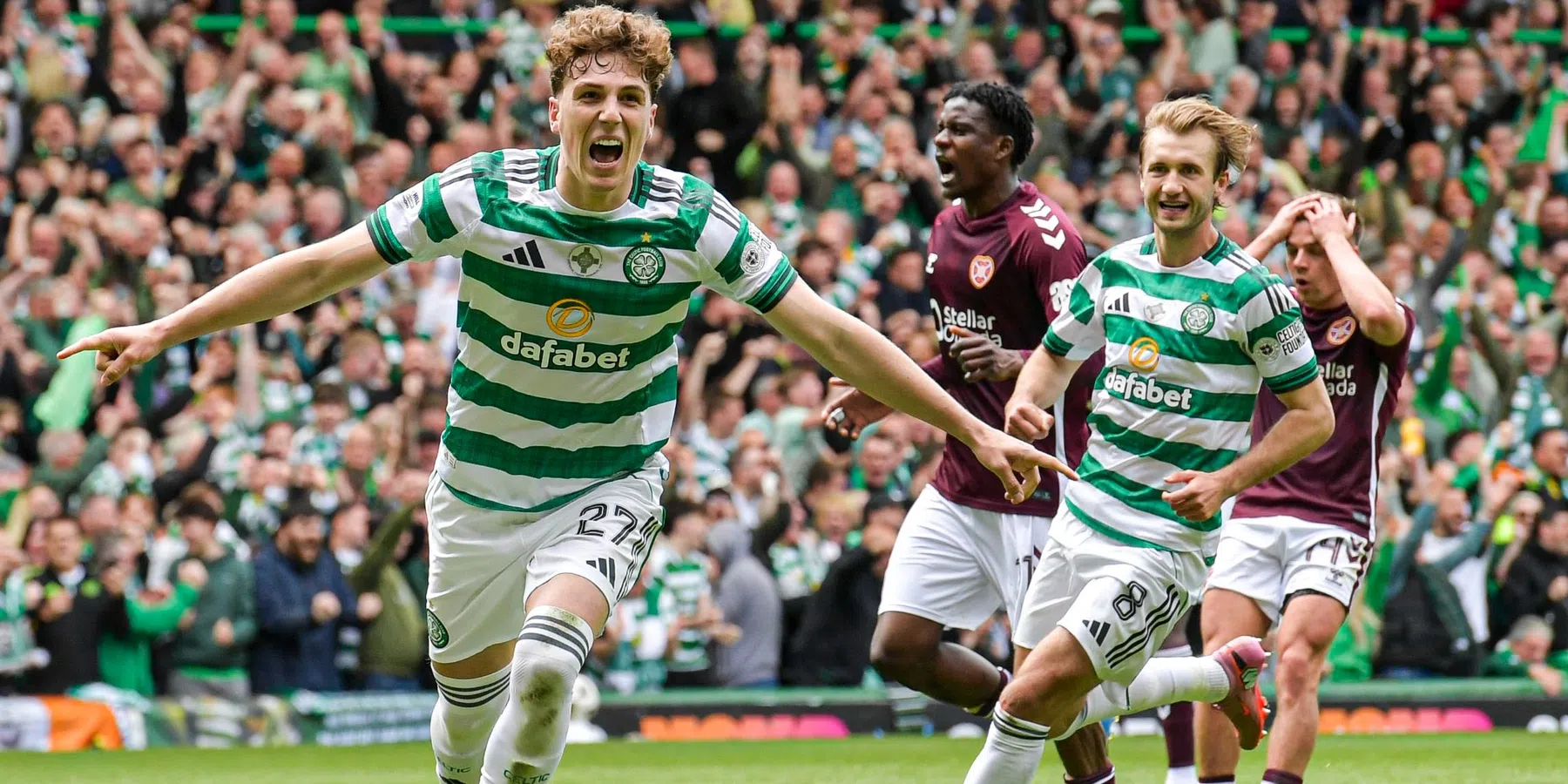 Celtic wint thriller van Hearts en pakt vijfde landstitel op rij 