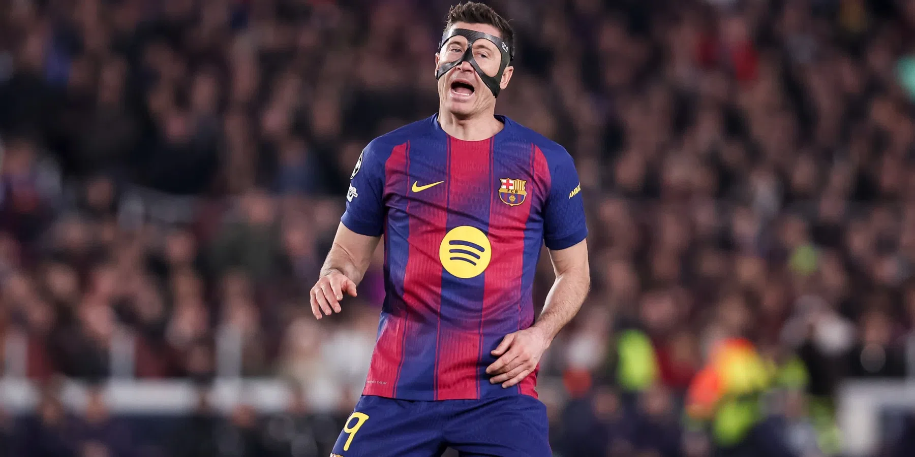 Lewandowksi bevestigt vertrek bij Barcelona: 'Tijd voor een nieuwe stap'