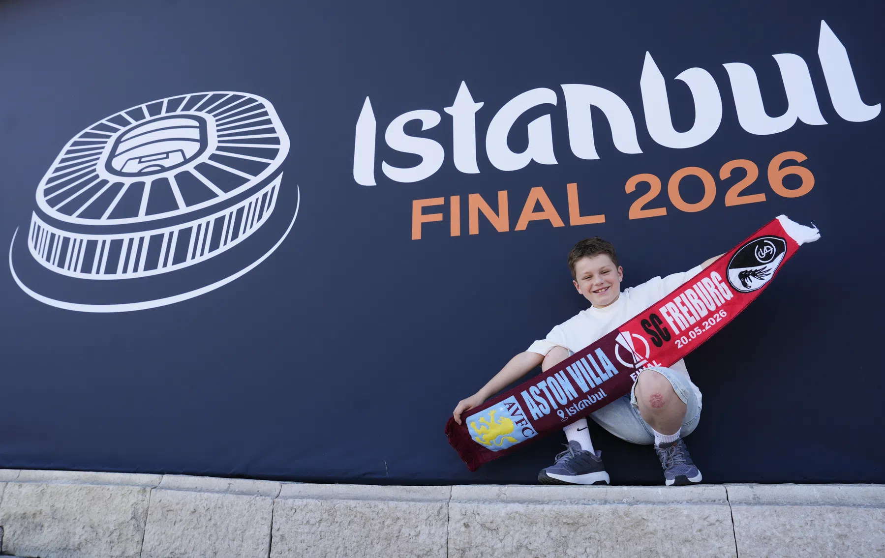 Waar kun je Freiburg - Aston Villa in de Europa League kijken?