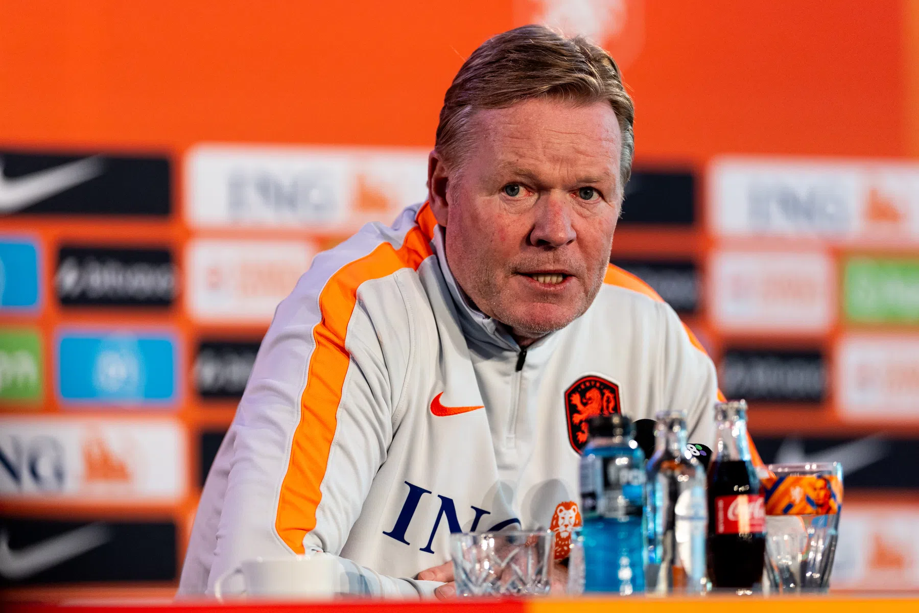 Buitenlandse media verbazen zich over Oranje-selectie | VN