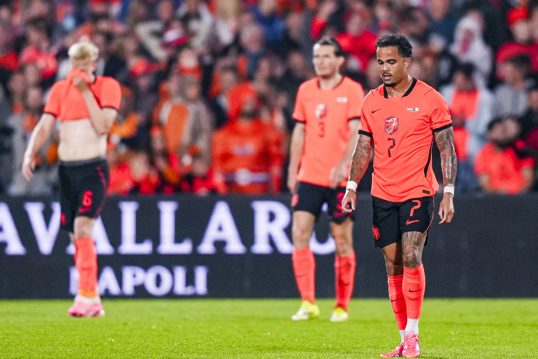 Oranje zakt op FIFA-ranking na nederlaag tegen Algerije | VN