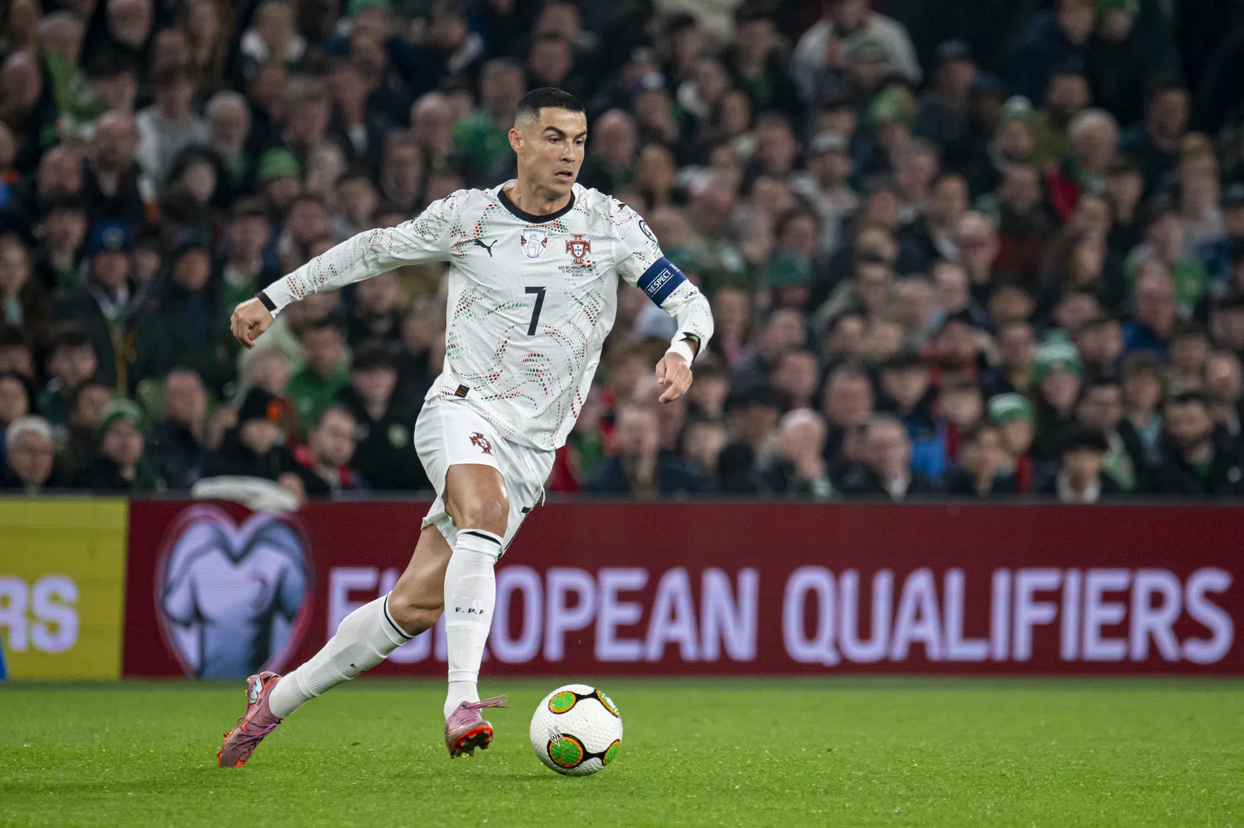 Waar kun je Portugal - Chili live kijken richting het WK? | VN