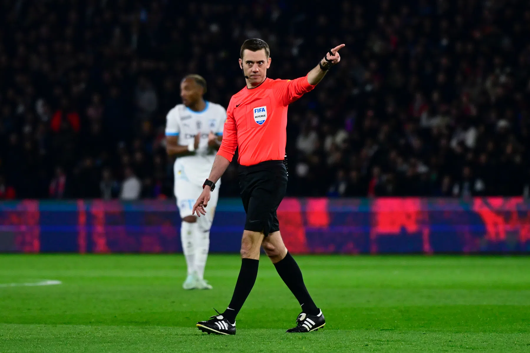 Pijnlijk weerzien voor Tuchel: deze scheidsrechter fluit Engeland - Kroatië 