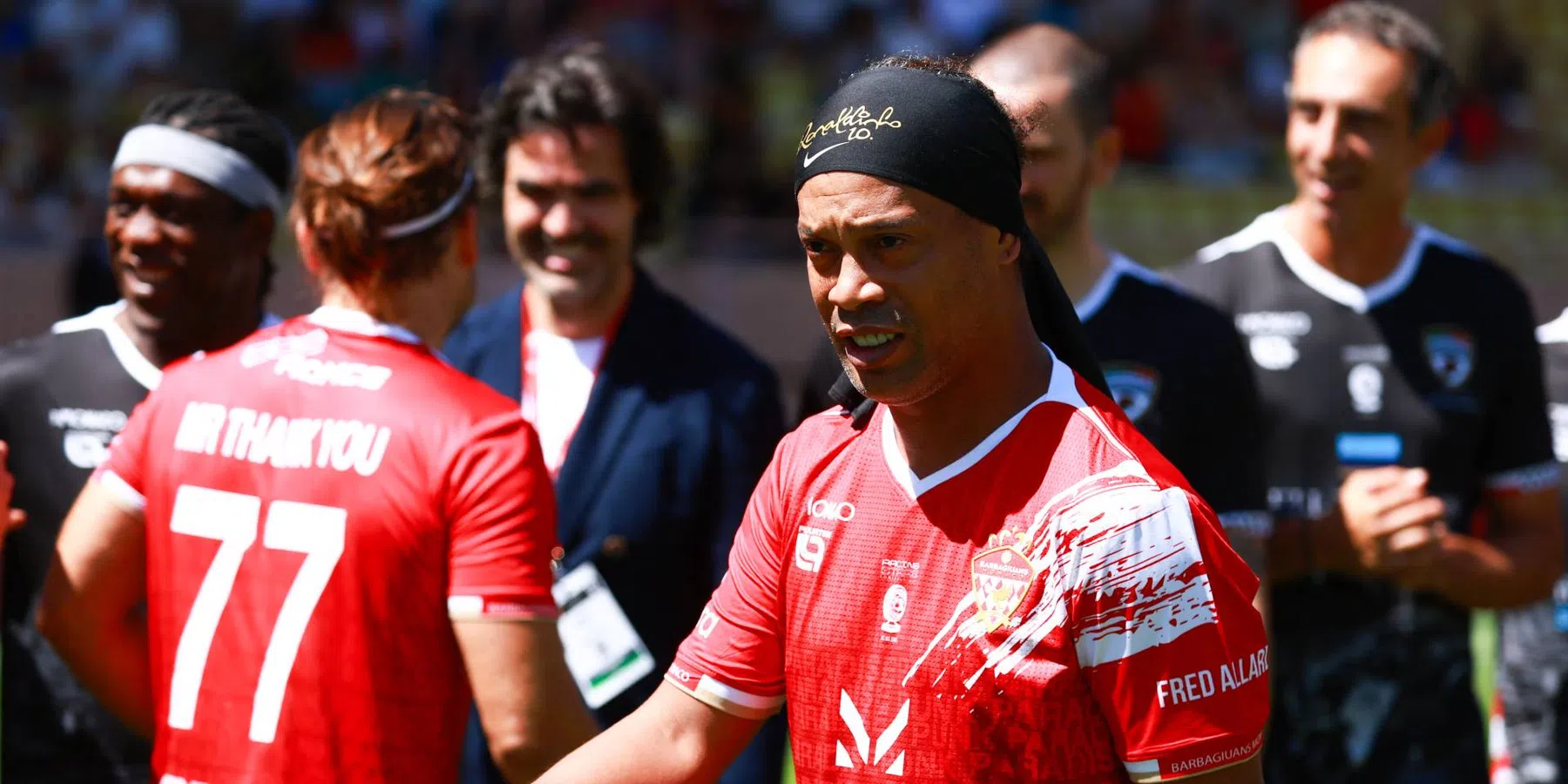 Ronaldinho maakt op 46-jarige leeftijd profcomeback | VN