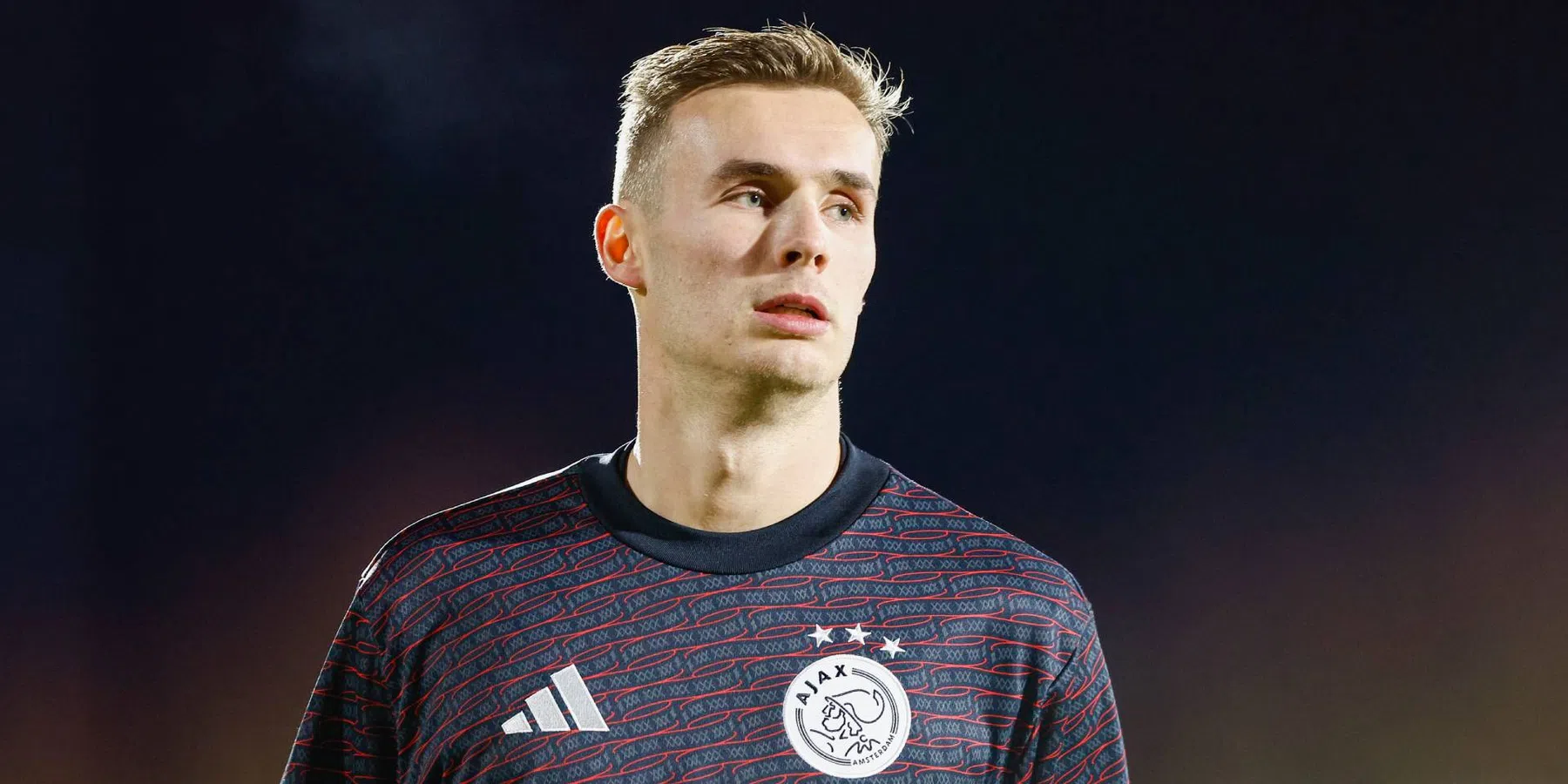 Ajax slijt overbodige Mislintat-aankoop definitief | VN