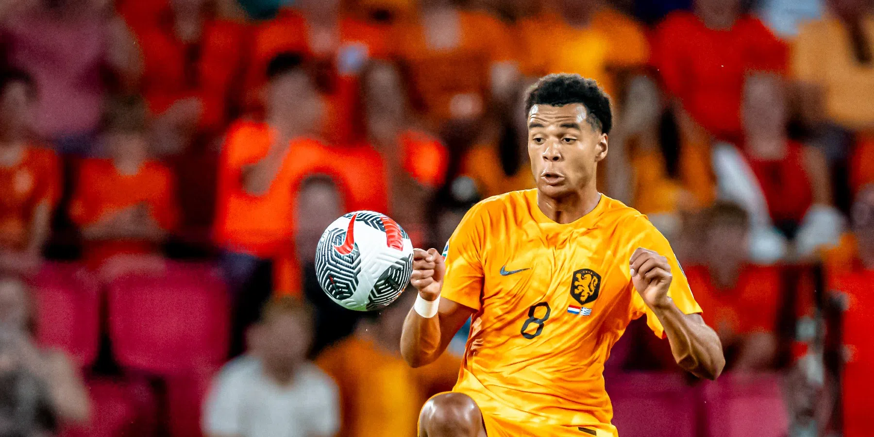 Opstelling Oranje binnen: Van de Ven maakt plaats op linksback, Malen in de basis