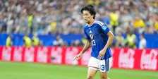 Thumbnail for article: Japan na opvallend sokkenprobleem minutenlang met tien man: 'Voel me echt rot'