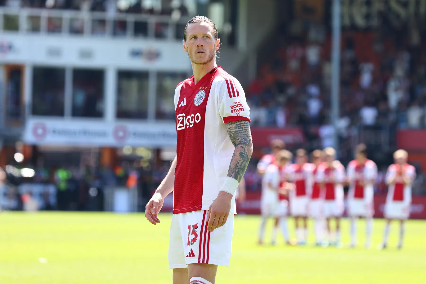 FC Twente presenteert Wout Weghorst officieel | VoetbalNieuws