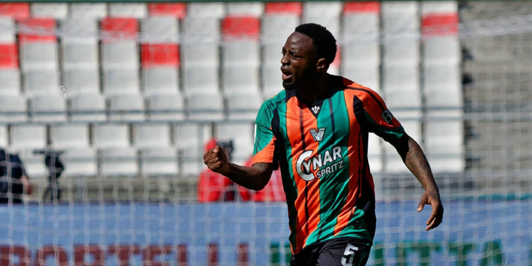 Venezia verlengt aflopend contract van Ridgeciano Haps | VN
