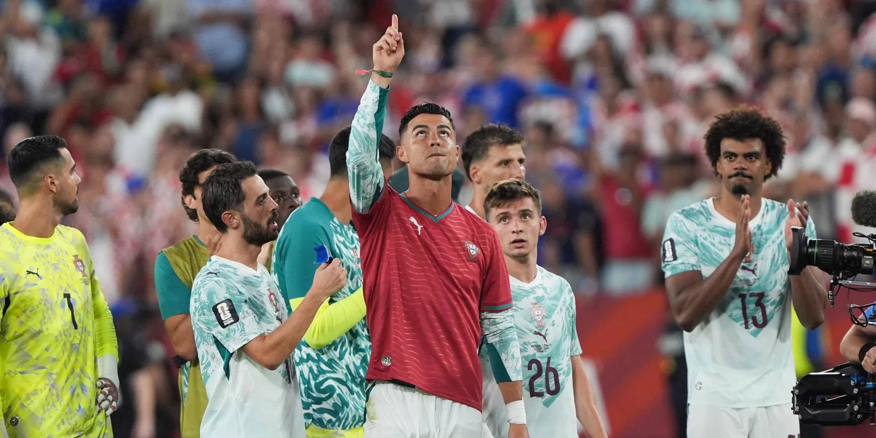 Portugal klopt Kroatië na thriller: mijlpaal Ronaldo | VoetbalNieuws