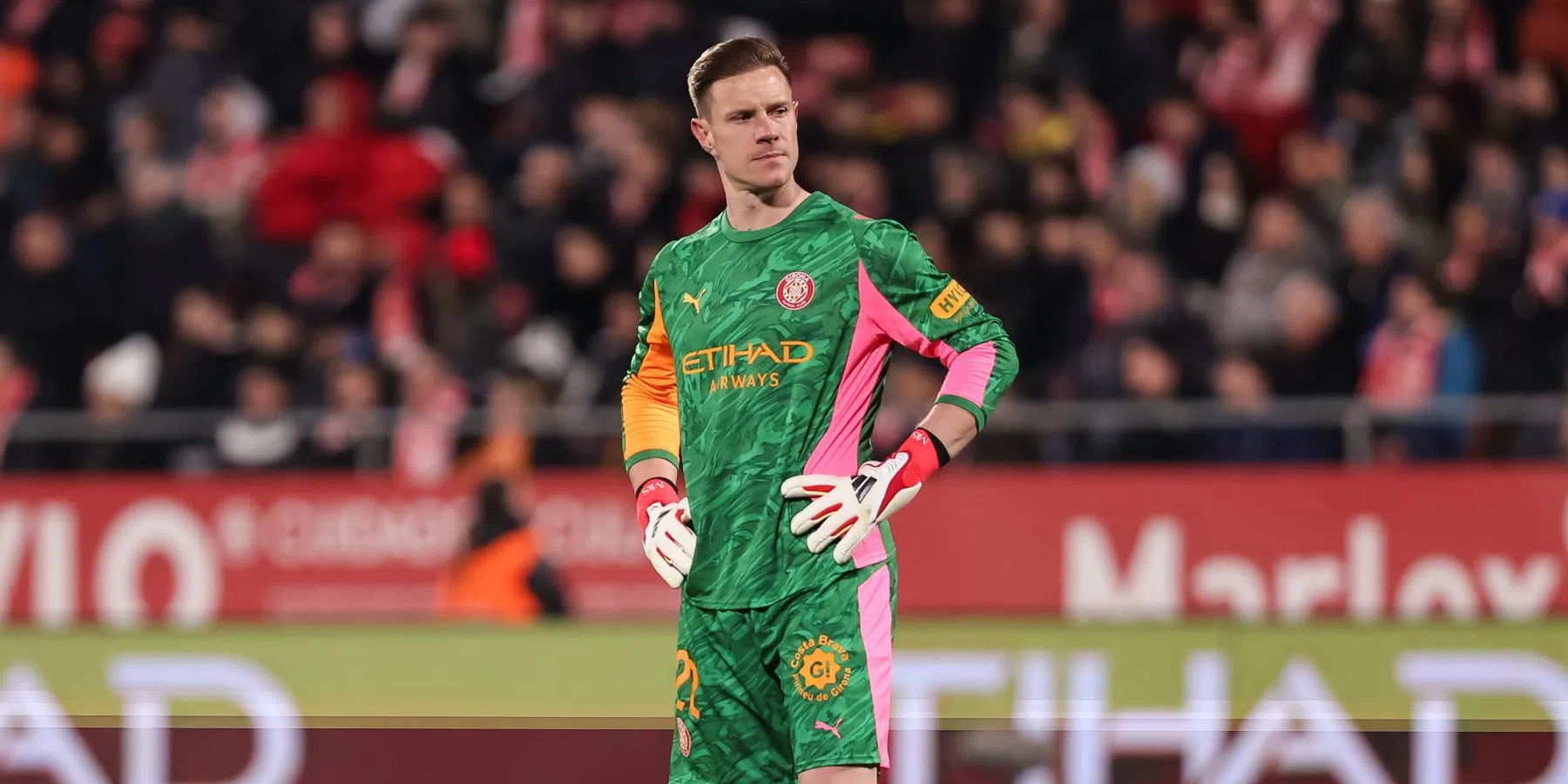 Ajax huurt Ter Stegen van FC Barcelona | VoetbalNieuws