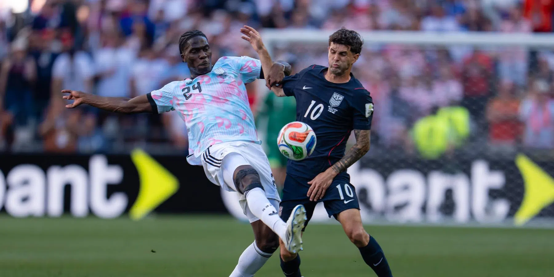 Onana loopt zware blessure op bij Belgische WK-zege | VoetbalNieuws