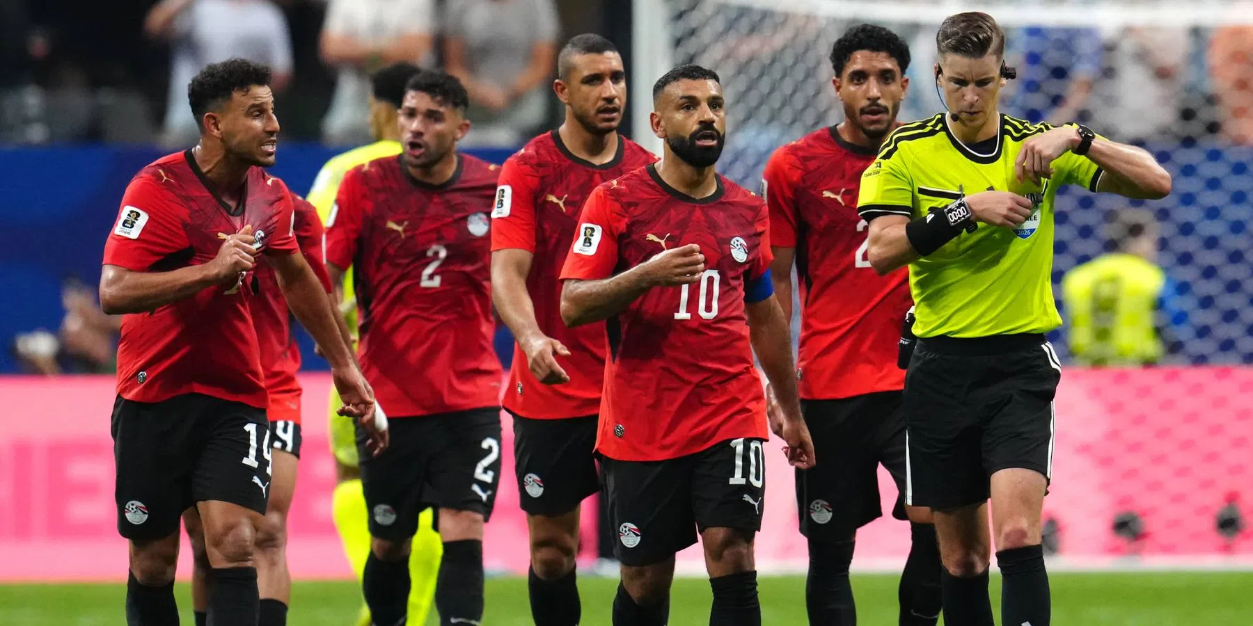 Egypte dient klacht in bij FIFA na rel om scheidsrechter | VN