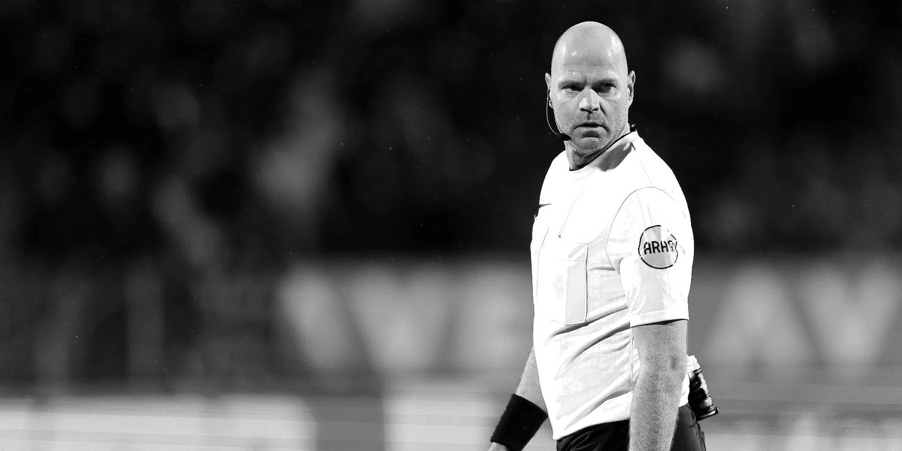 KNVB reageert op overlijden scheidsrechter Dieperink: 'Geschrokken en diepbedroefd