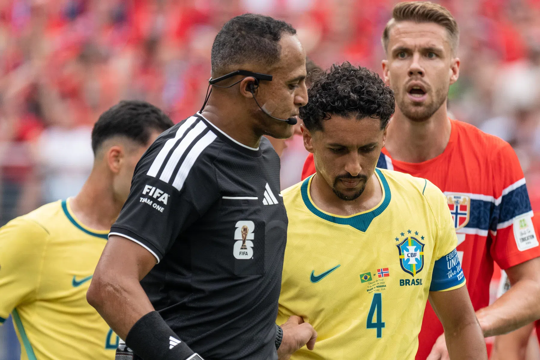 Wie is de scheidsrechter bij Engeland - Argentinië op het WK? | VoetbalNieuws