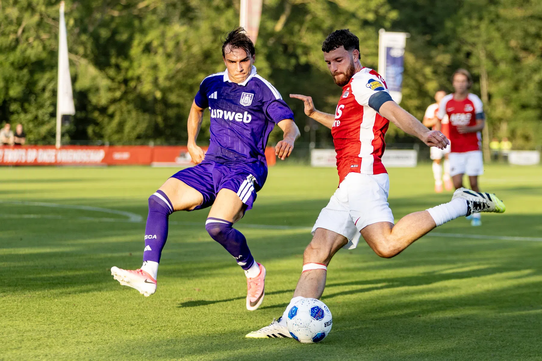 Nederlandse clubs in actie: alle oefenuitslagen op een rij