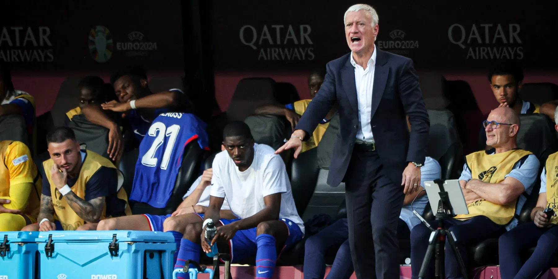 Emotionele Deschamps neemt afscheid bij Frankrijk: 'Het einde van iets unieks'