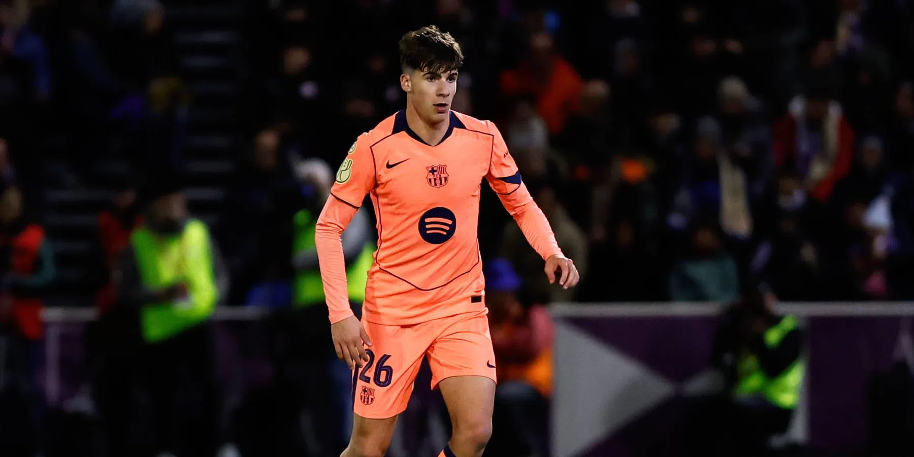 Ajax wil Barça-talent huren en krijgt Spaanse concurrentie | VoetbalNieuws