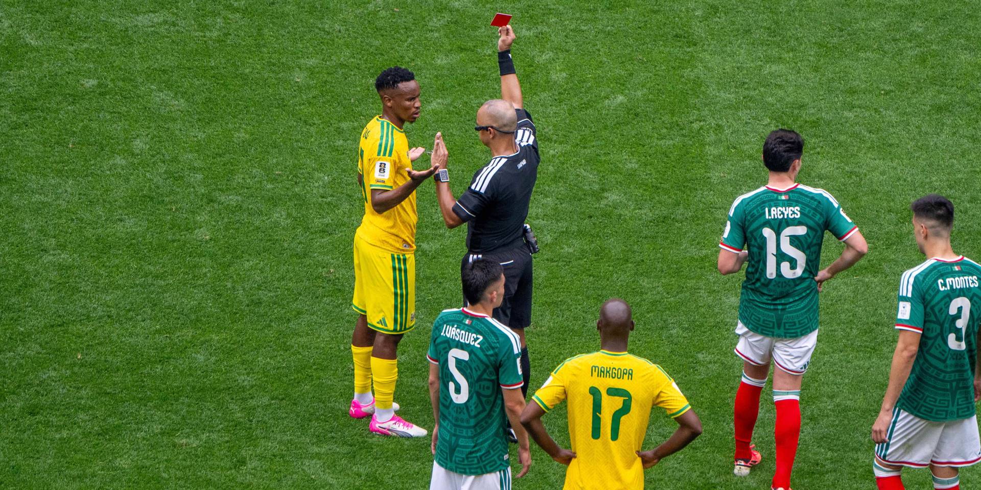 FIFA onderzoekt zeven signalen van matchfixing op WK | VoetbalNieuws