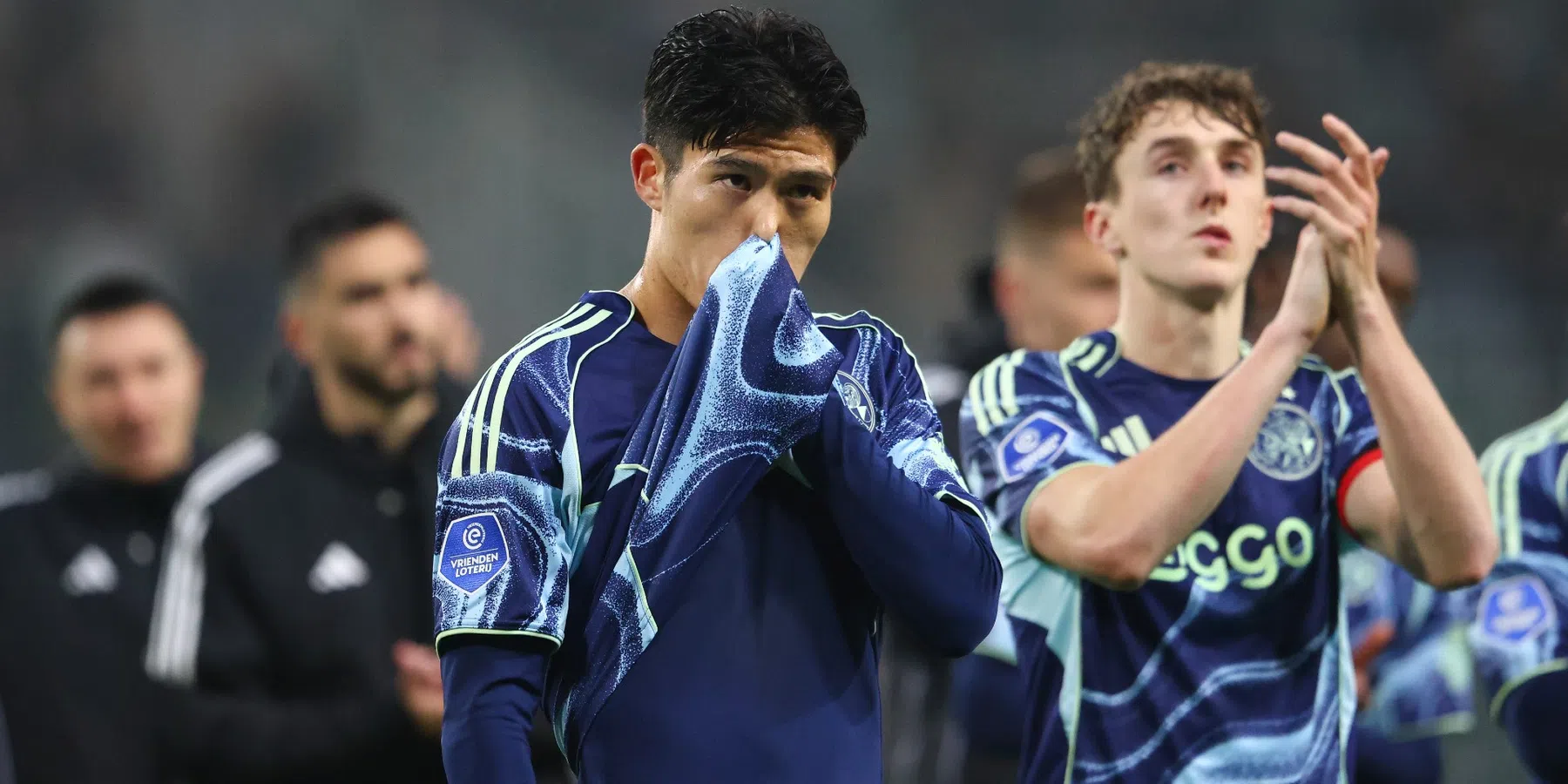 'Tomiyasu traint mee bij Premier League-club na vertrek bij Ajax'