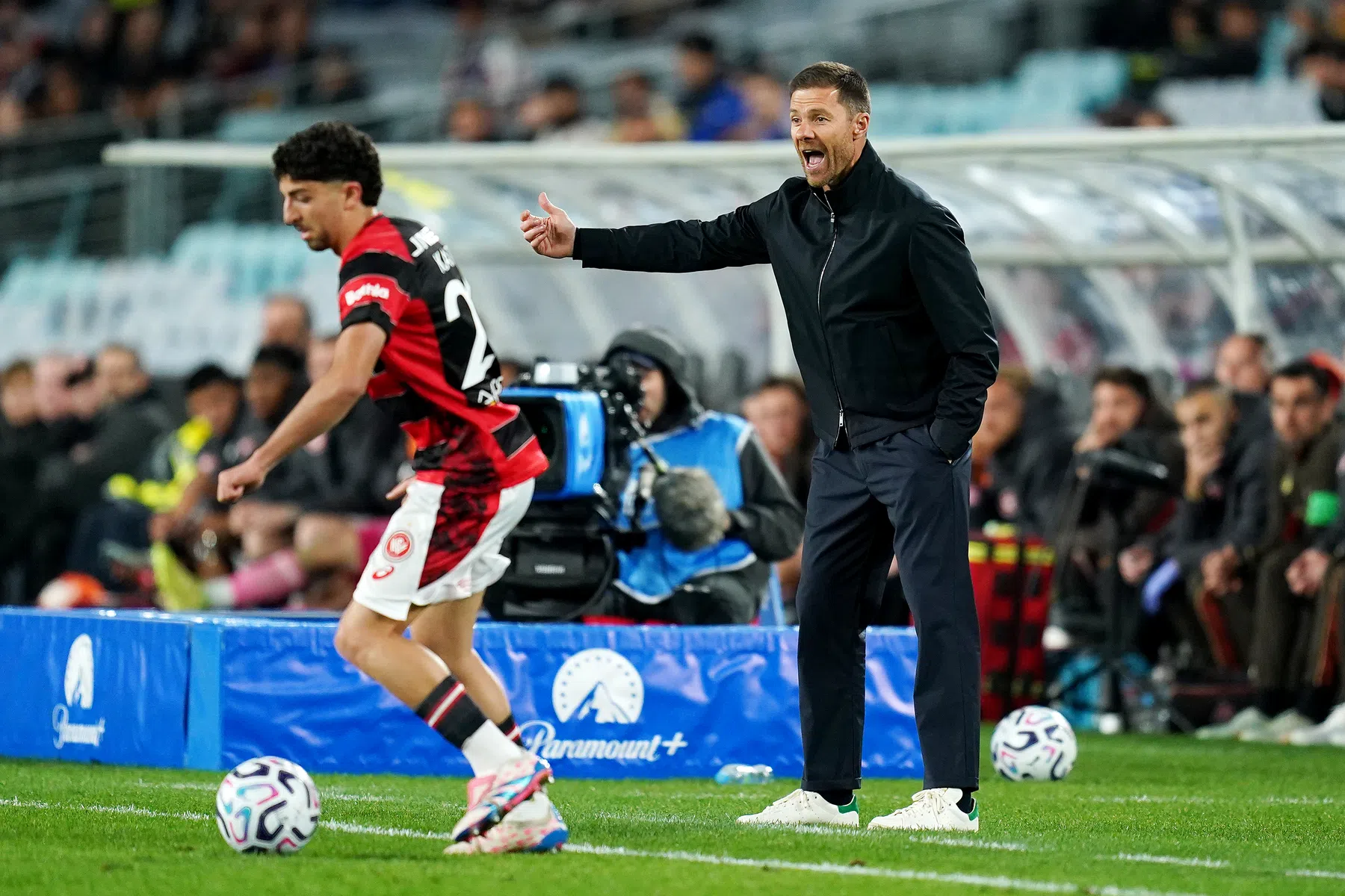 Chelsea heeft handen vol aan Australische ploeg, João Pedro schittert