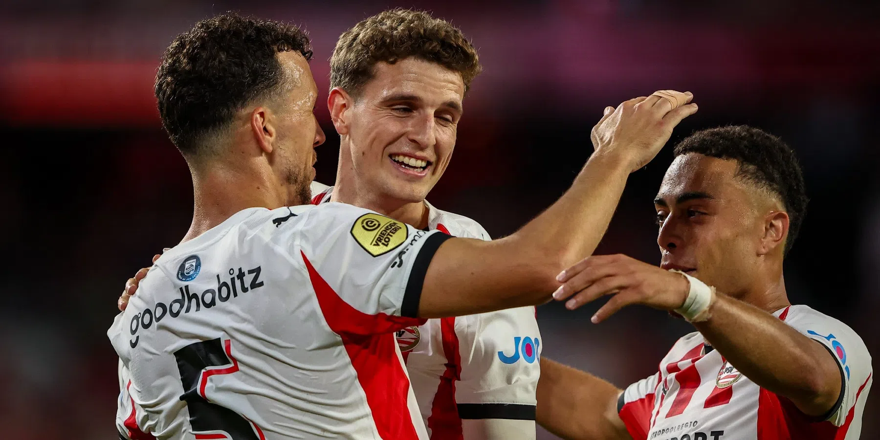 PSV-sterkhouder stelt supporters gerust: 'Er zijn geen plannen'