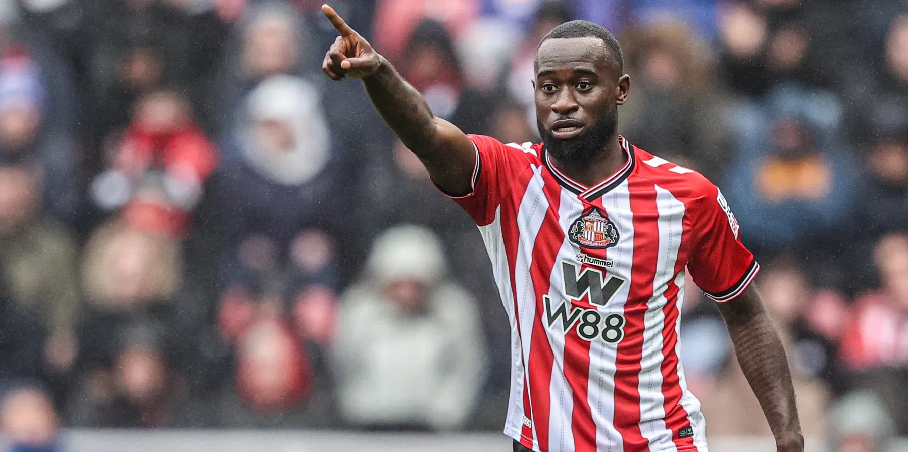 Verweij geeft Geertruida-update: 'PSV aast op huurdeal, Leipzig houdt poot stijf'