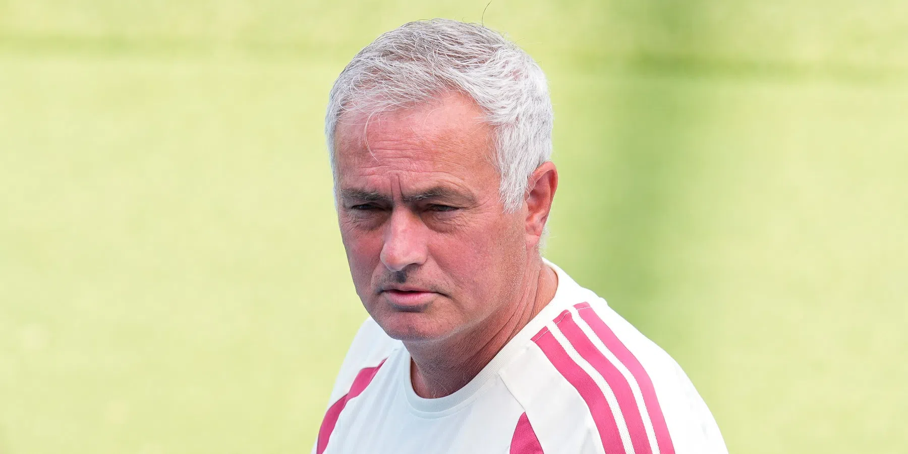 Mourinho begint Real-tijdperk met gelijkspel: Dumfries debuteert in opvallende rol
