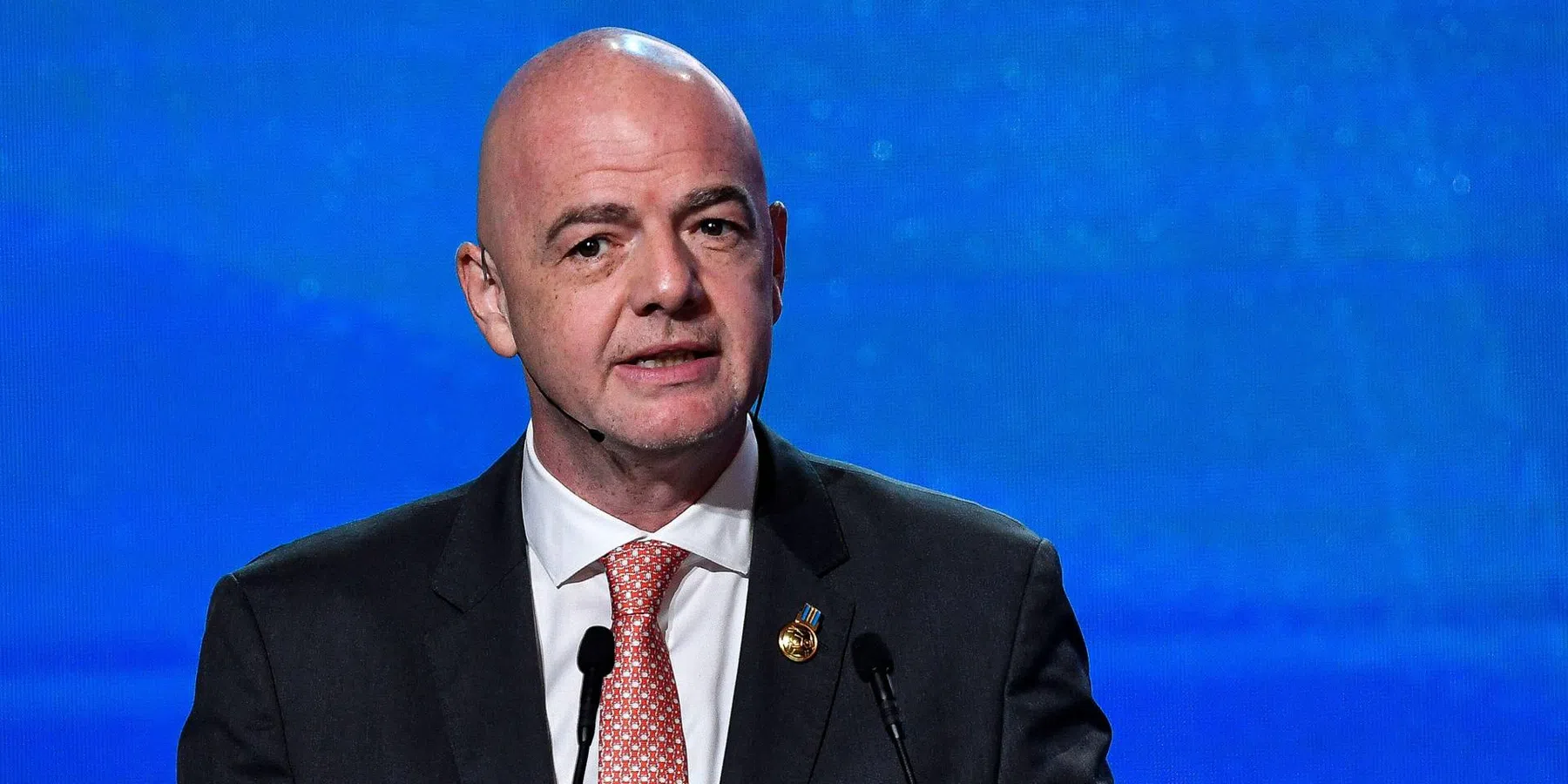 UEFA dreigt FIFA en Infantino met juridische stappen | VoetbalNieuws