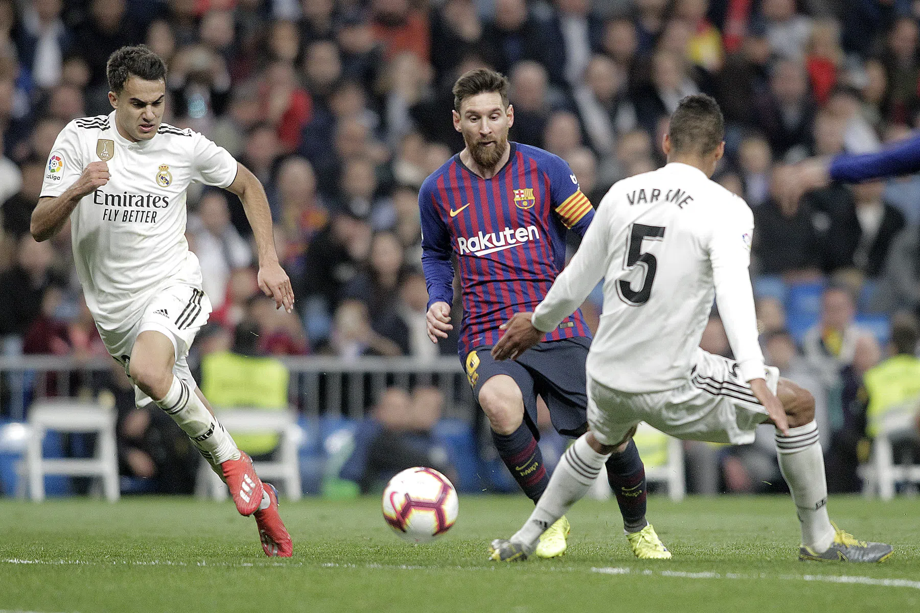 Lionel Messi doneert 80.000 euro voor wederopbouw Madrid | VoetbalNieuws